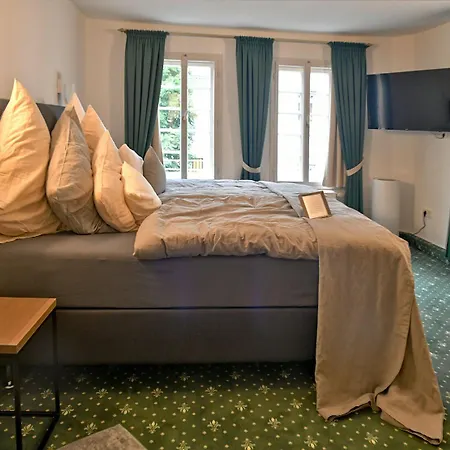Zum Loewen Herborn Hotel