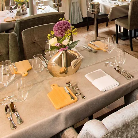 Hotel Zum Loewen Herborn 3*